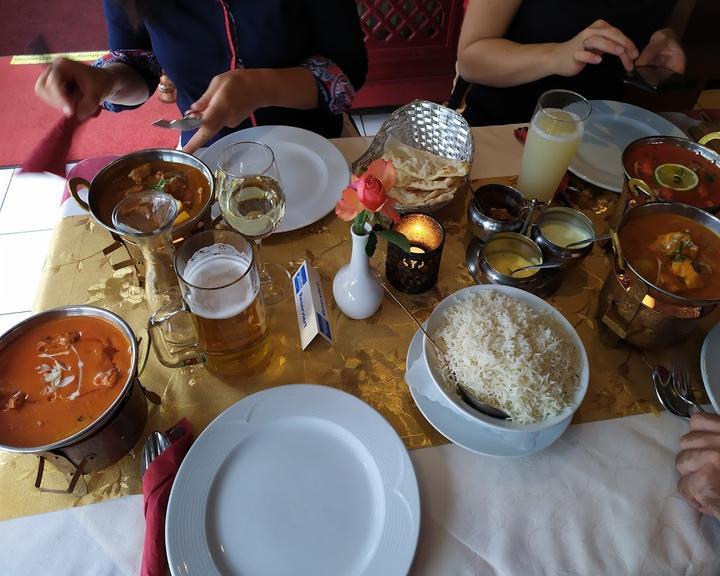 Indisches Restaurant Delhi Palast
